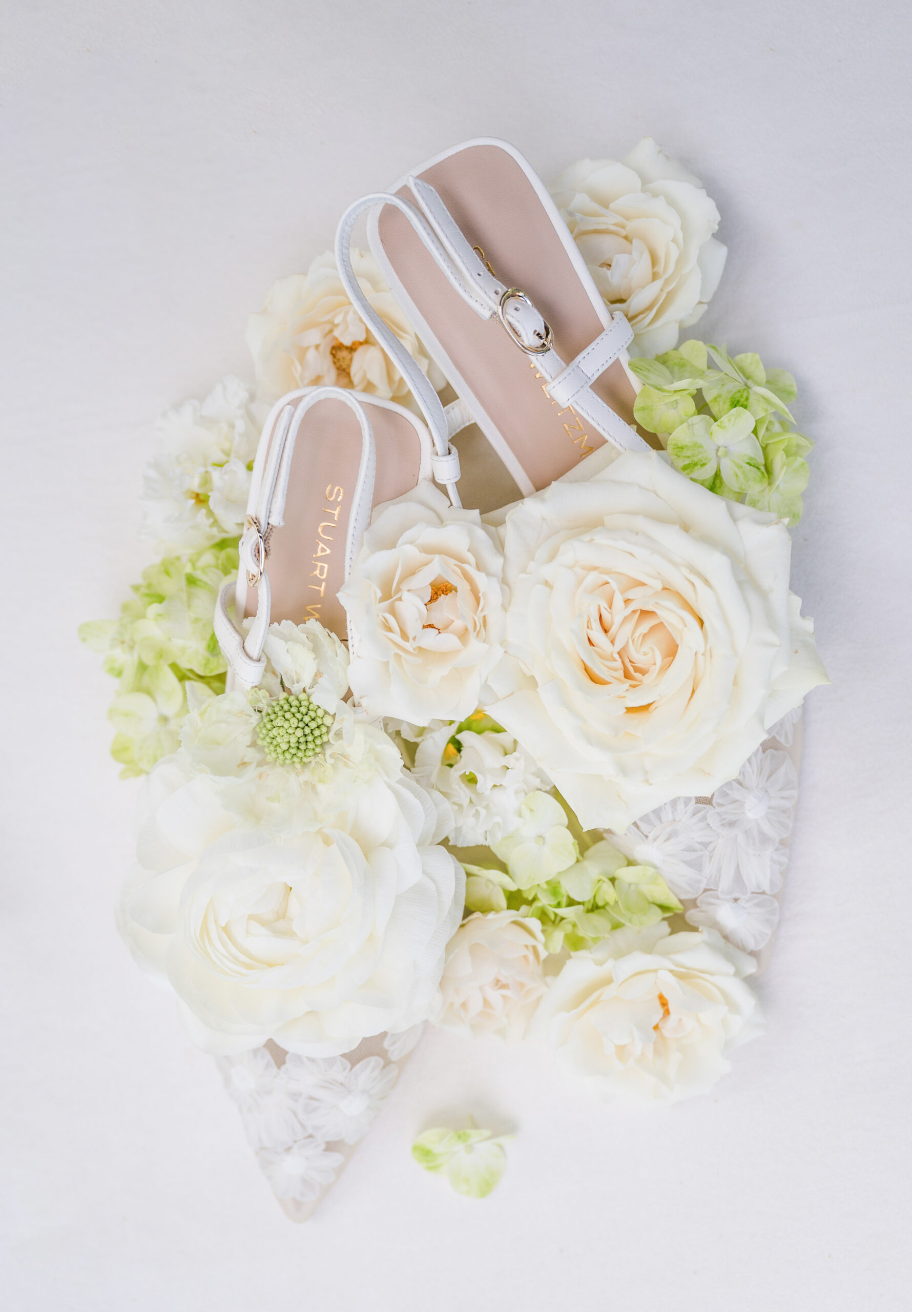 coastal inspired wedding details in blue and white at the historic Sagamore resort in Bolton Landing ny